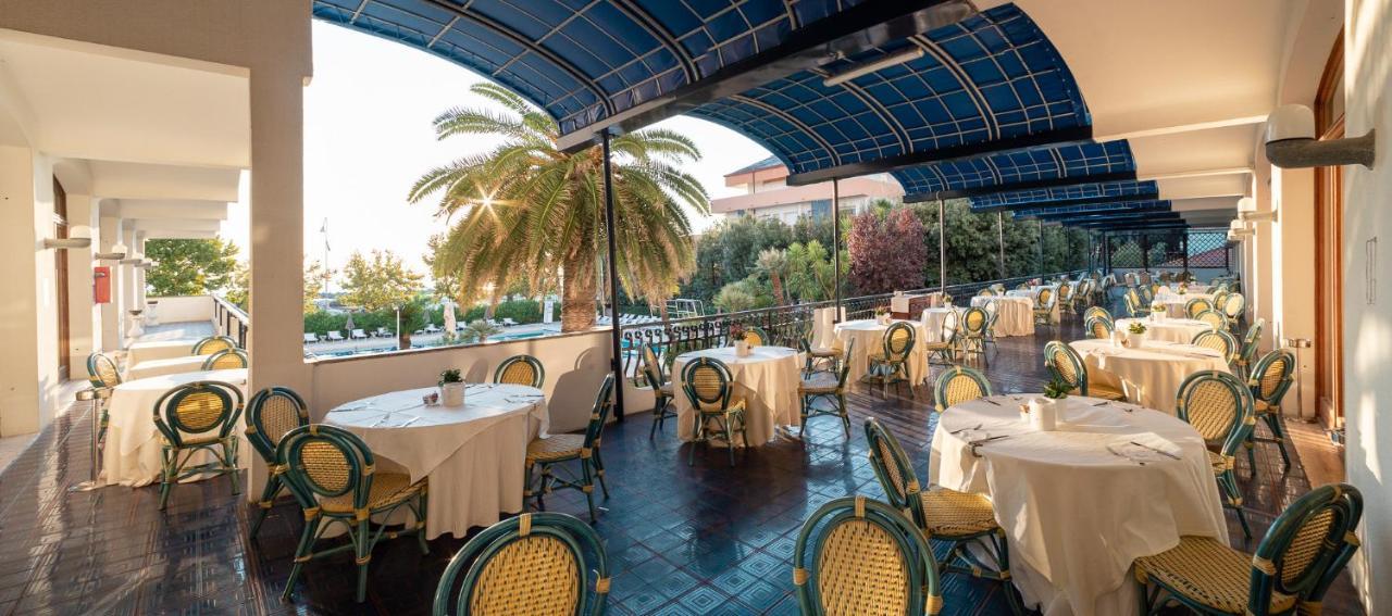 Grand Hotel Don Juan جوليانوفا المظهر الخارجي الصورة