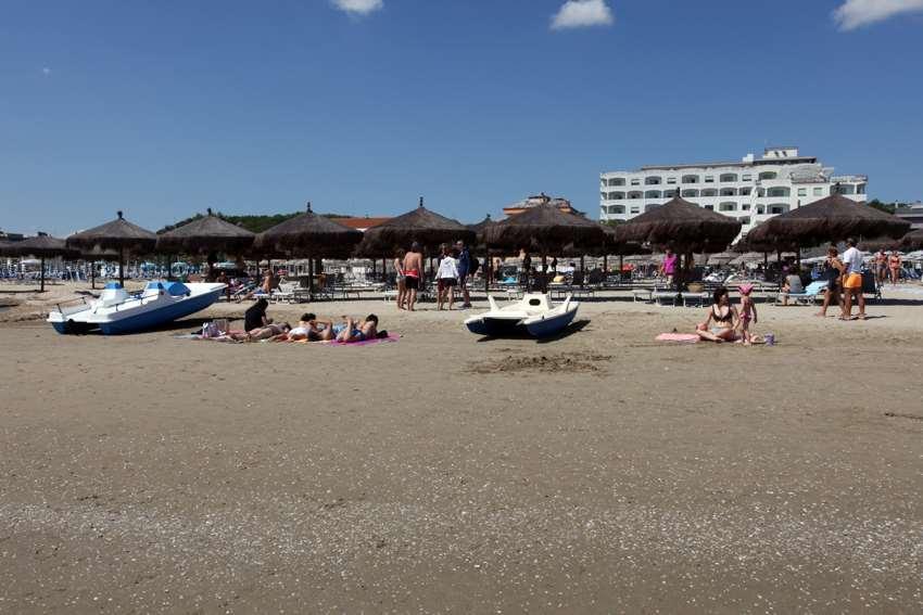 Grand Hotel Don Juan جوليانوفا الطبيعة الصورة